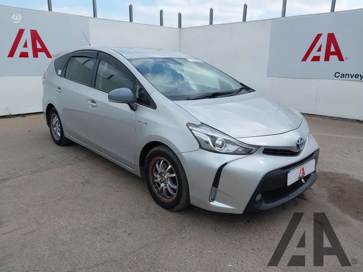 Toyota Prius+