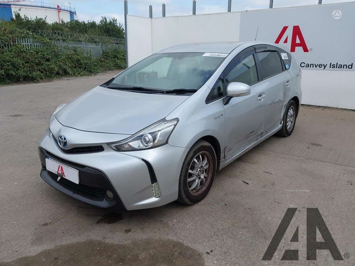 Toyota Prius+