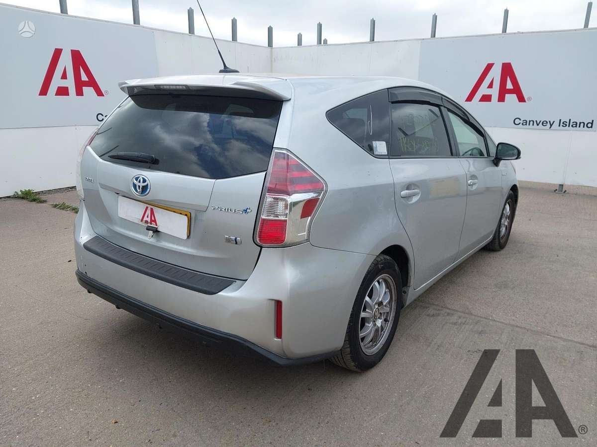 Toyota Prius+