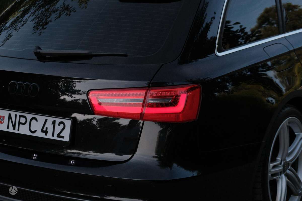 Audi A6, 3.0 l., wagon