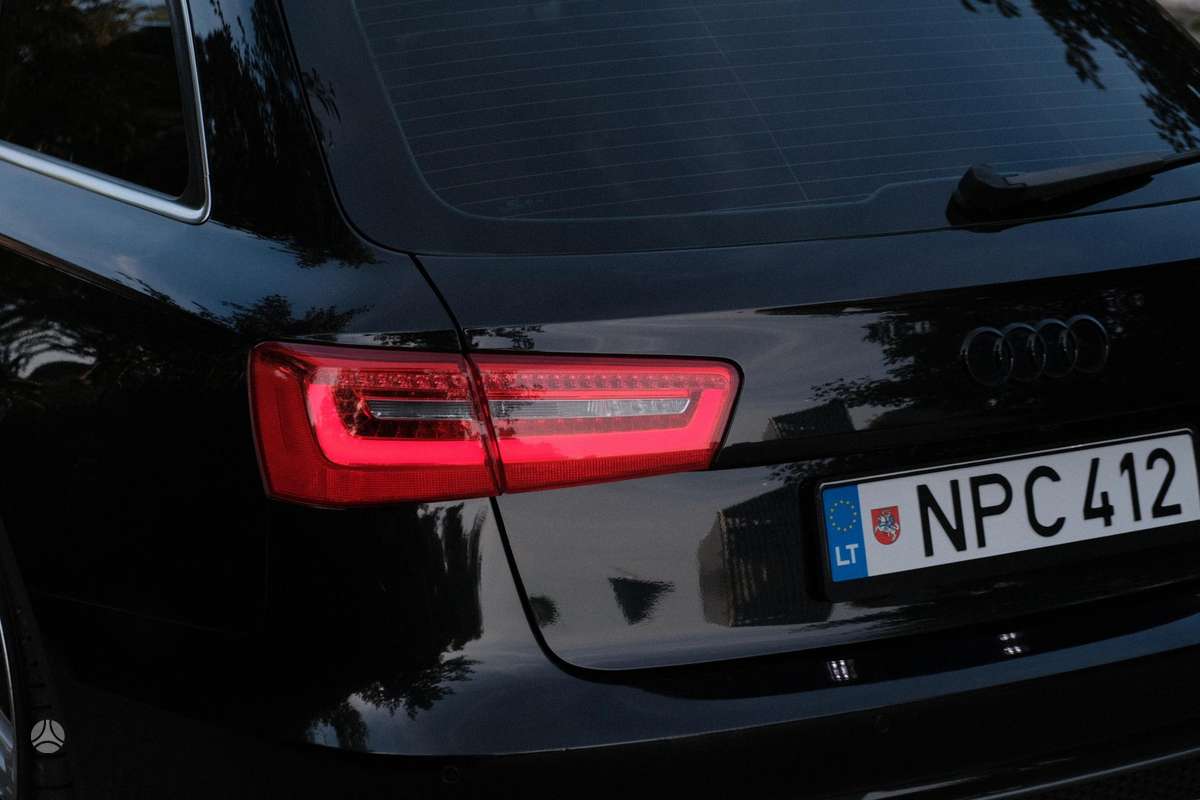 Audi A6, 3.0 l., wagon