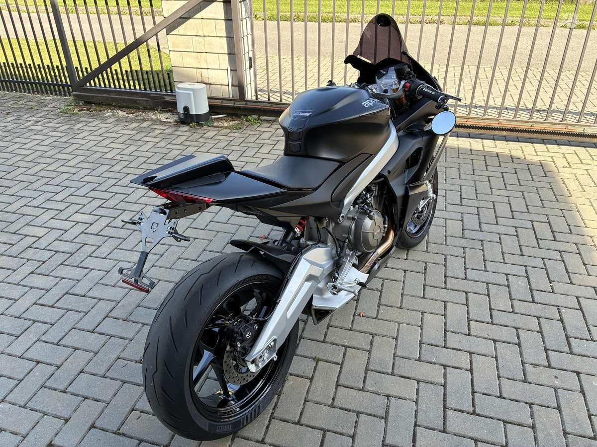 Aprilia RS 660cc, superbikes