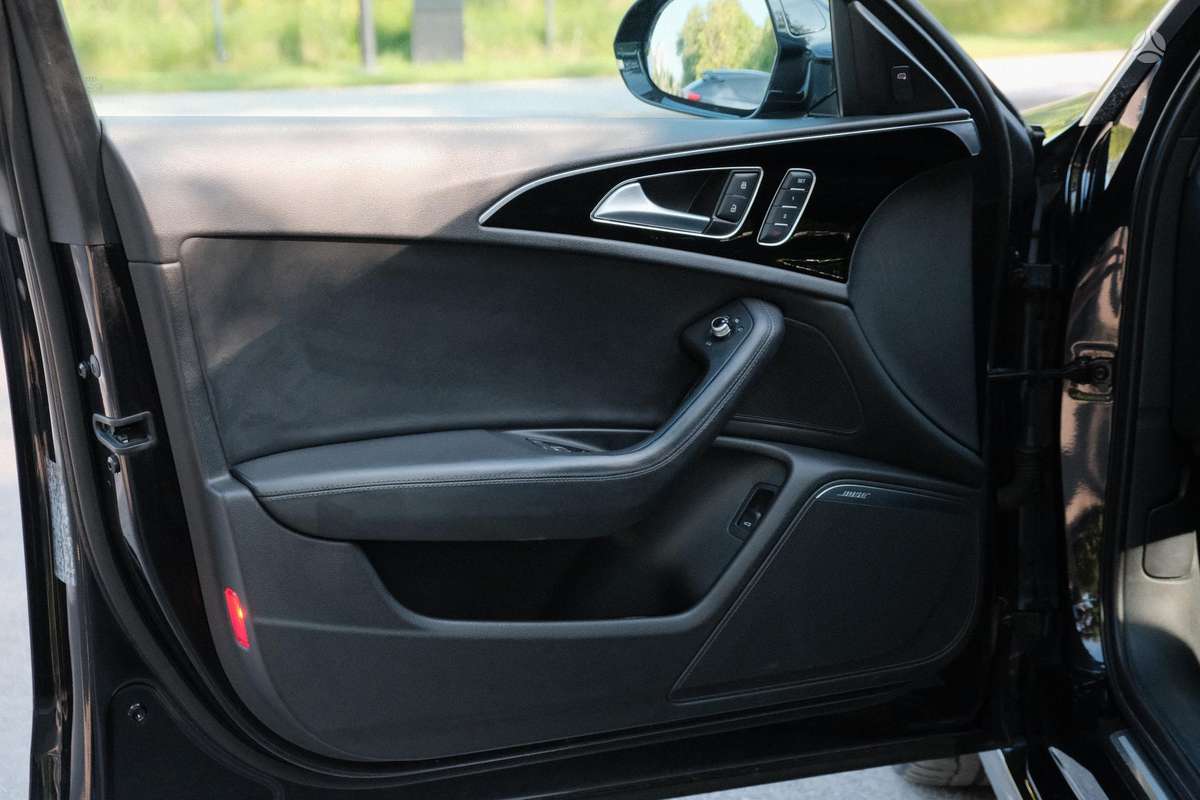 Audi A6, 3.0 l., universalas