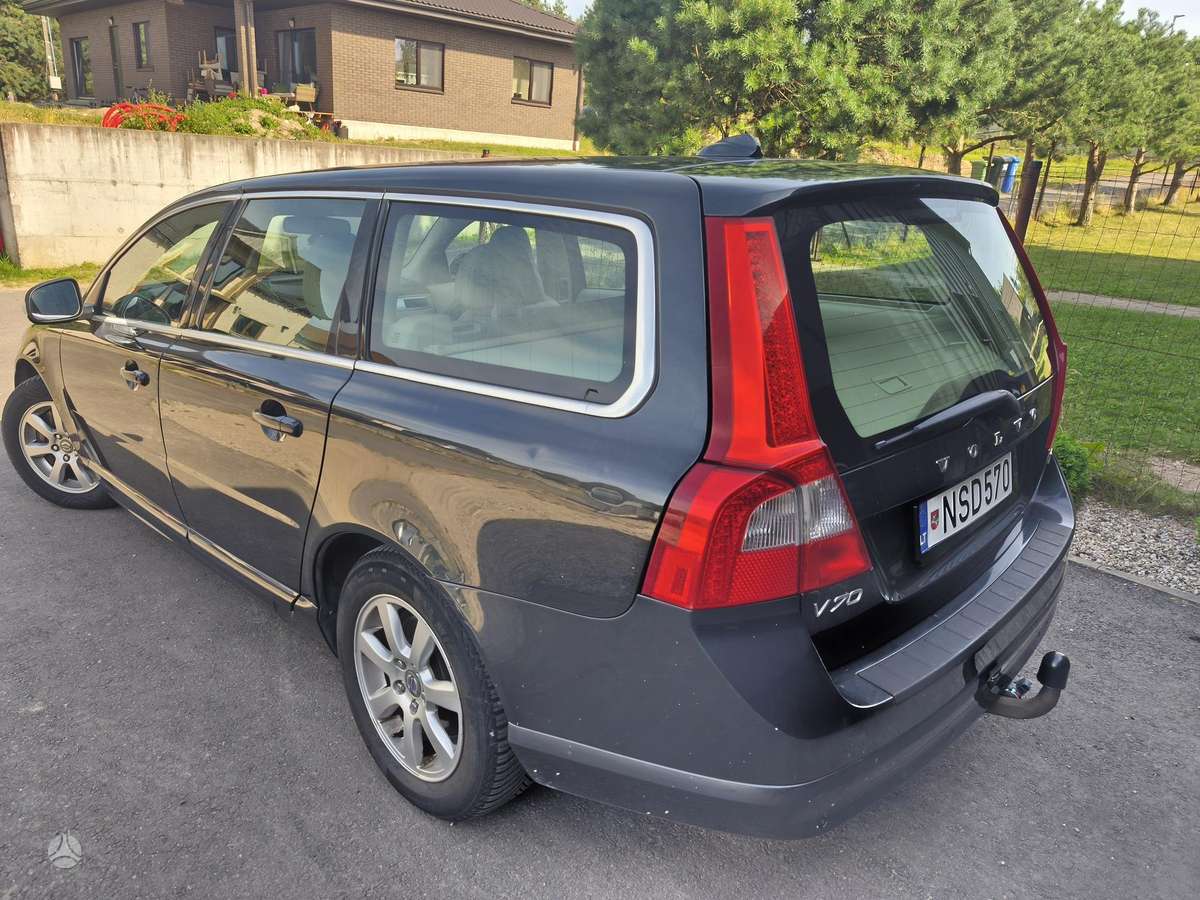 Volvo V70, 2.0 l., Универсал