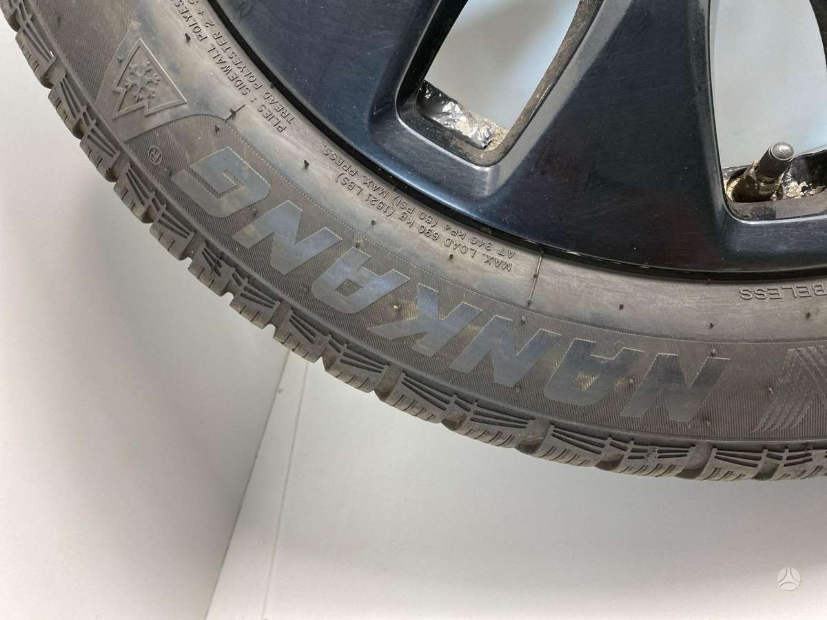 Jaguar XE, light alloy, R18