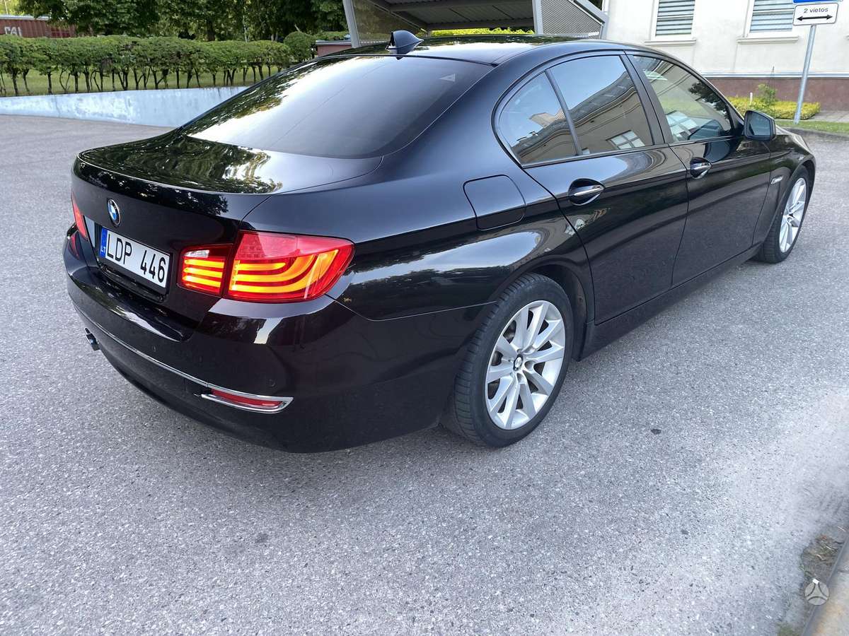 BMW 525, 3.0 l., Седан