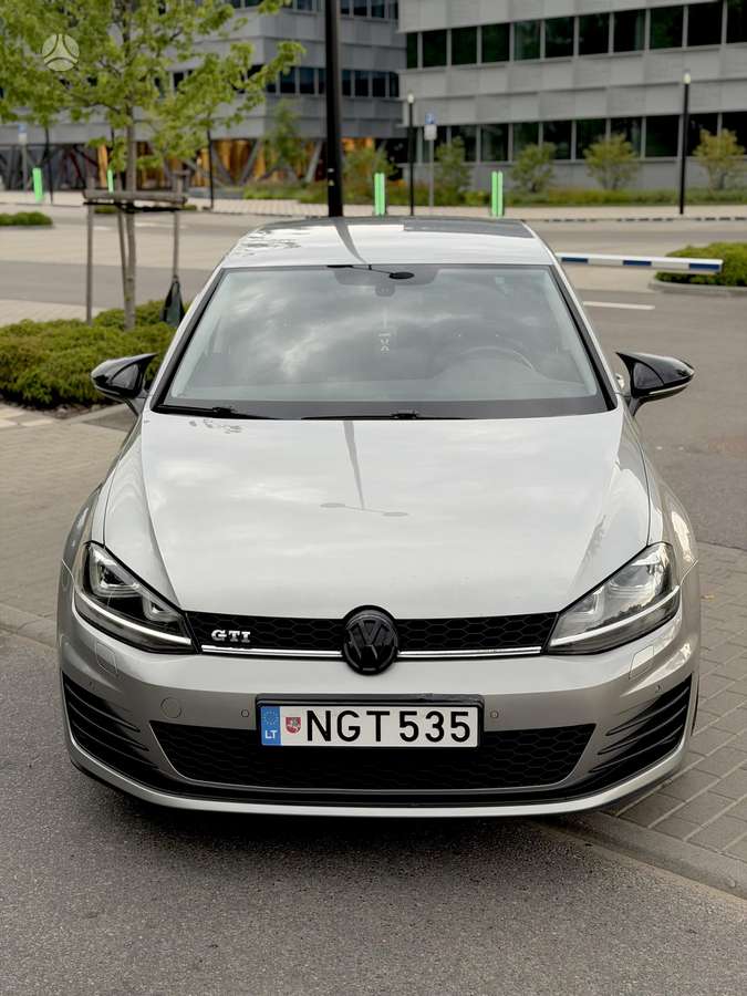 Volkswagen Golf, hatchback