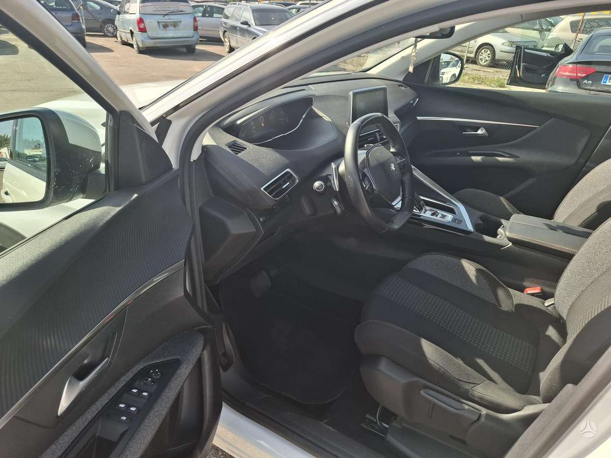 Peugeot 3008 - 7