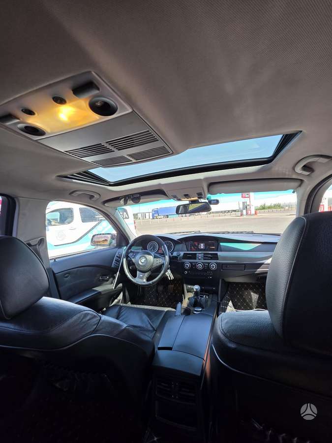 BMW 520, 2.2 l., Седан