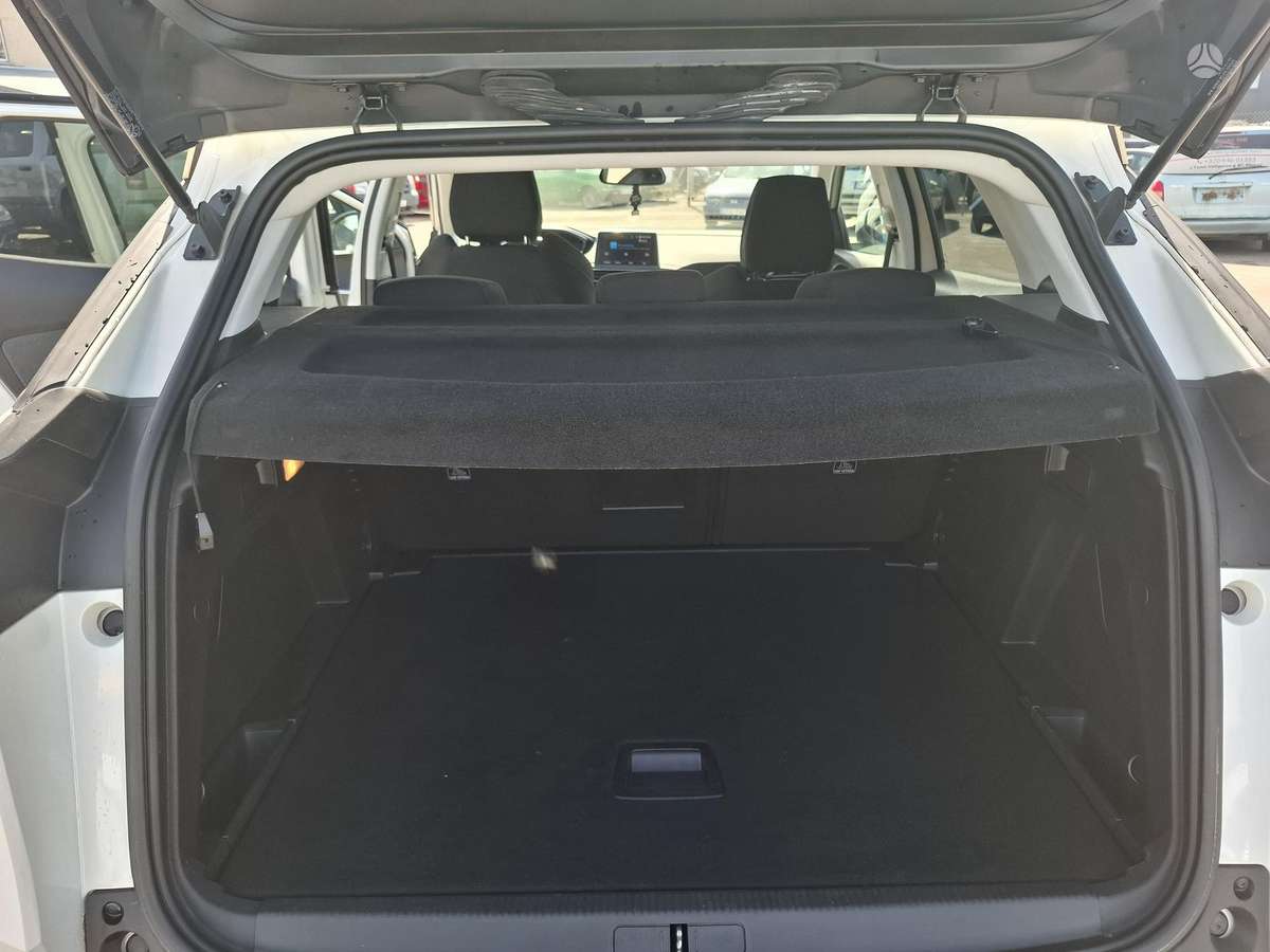 Peugeot 3008 - 11