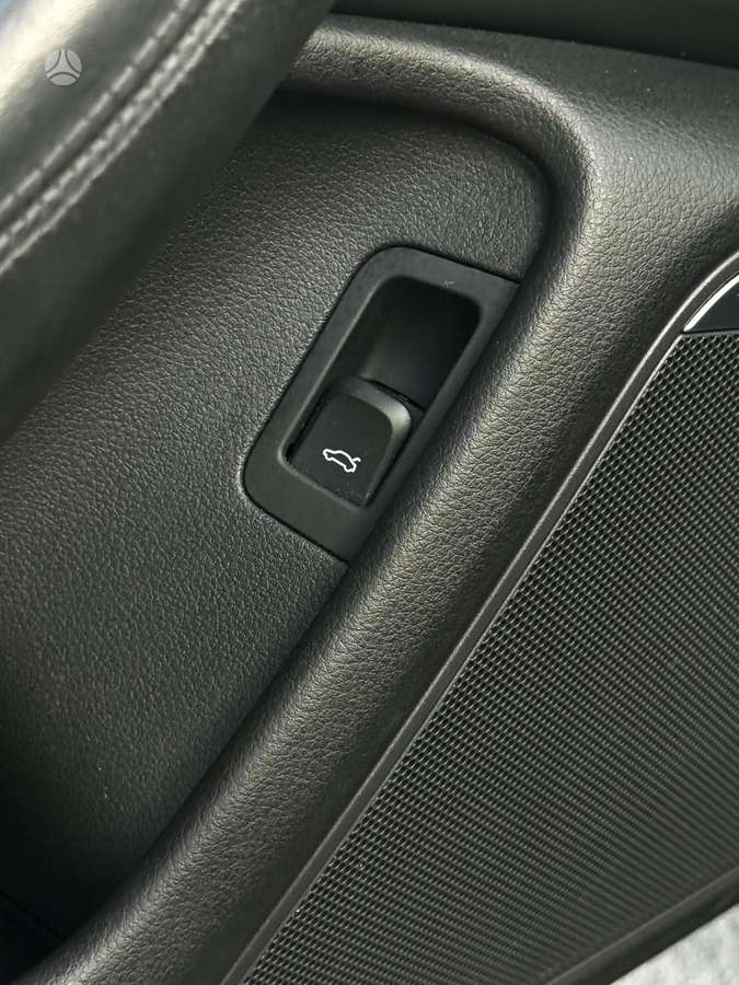 Audi A6, 3.0 l., universalas