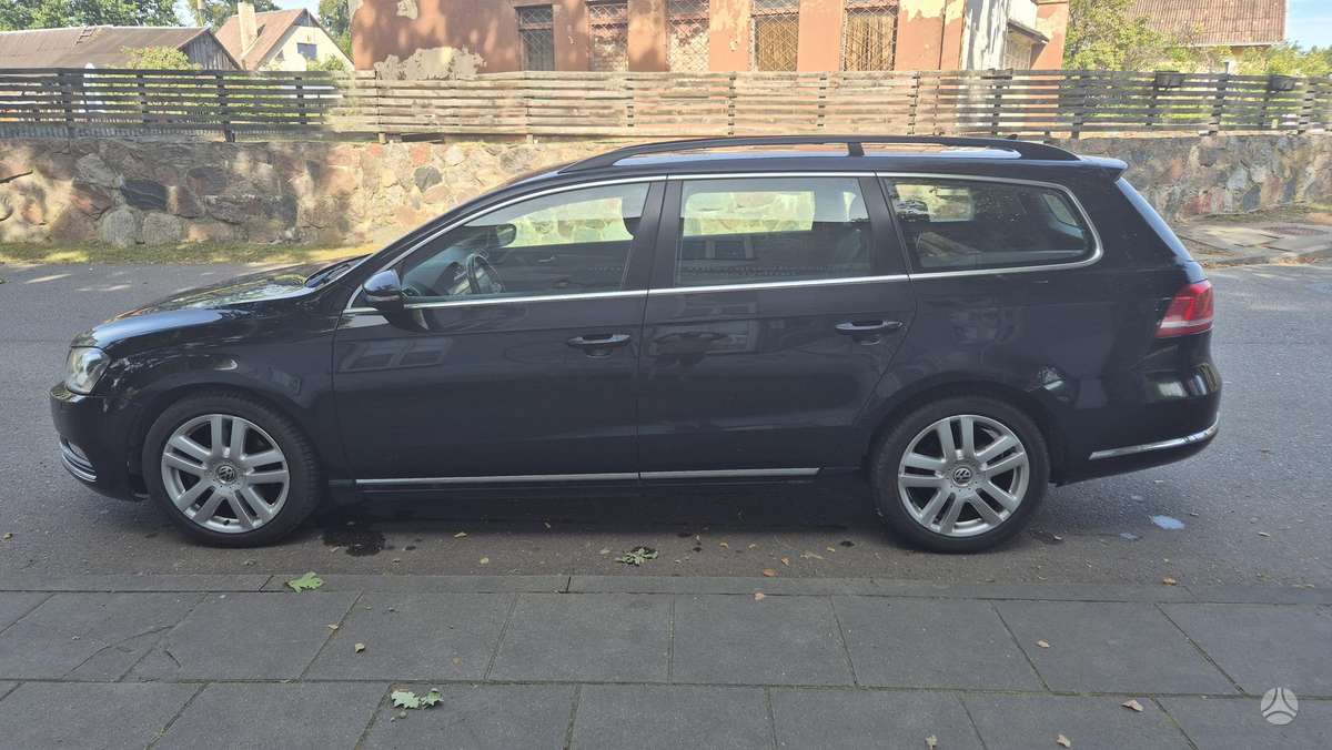 Volkswagen Passat - 10