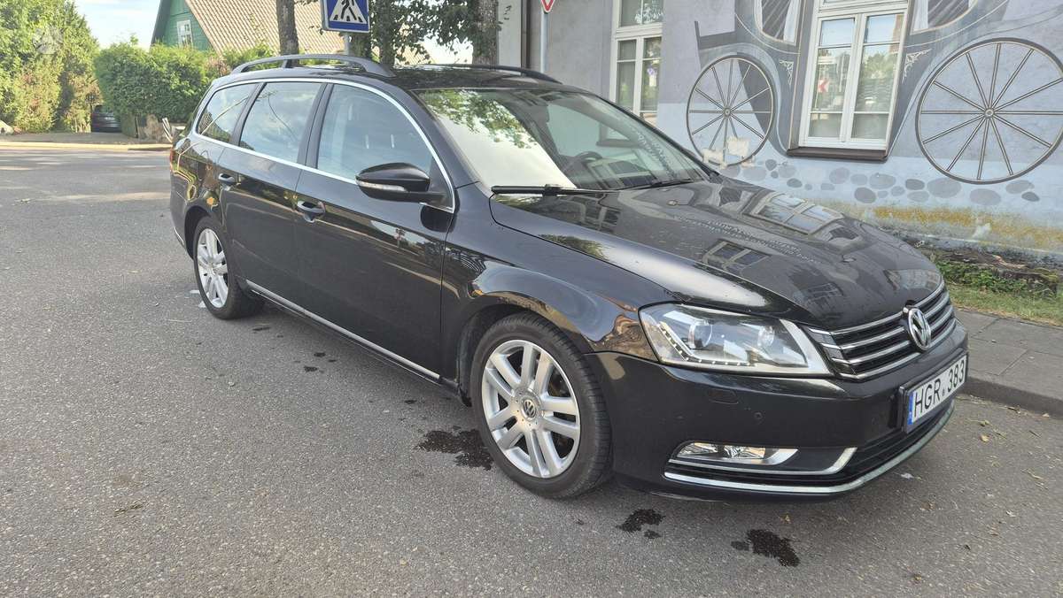 Volkswagen Passat - 11