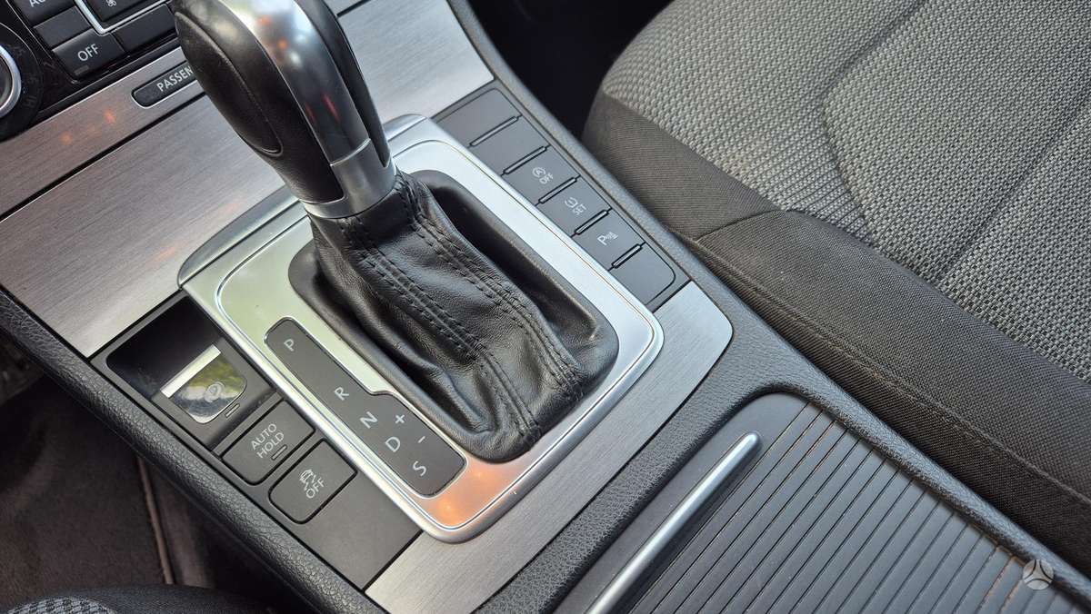 Volkswagen Passat, 2.0 l., Универсал