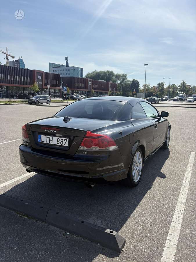 Volvo C70 - 9