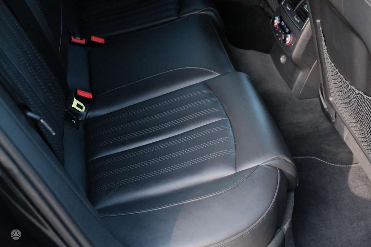 Audi A6, 3.0 l., Универсал