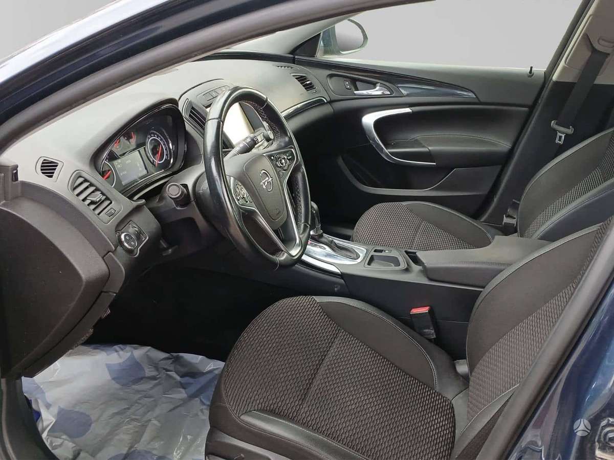 Opel Insignia - 9