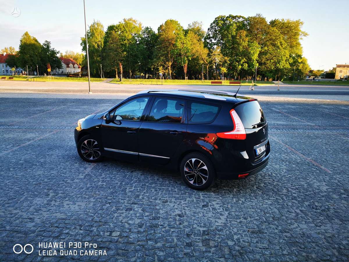 Renault Grand Scenic - 5