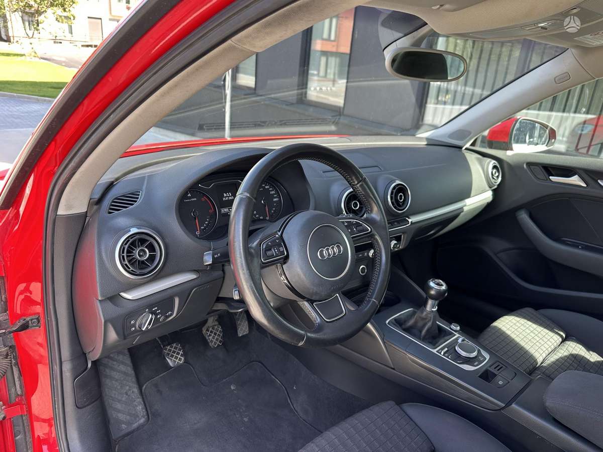 Audi A3, 2.0 l., Хэтчбек