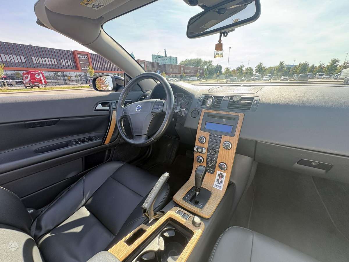 Volvo C70 - 4