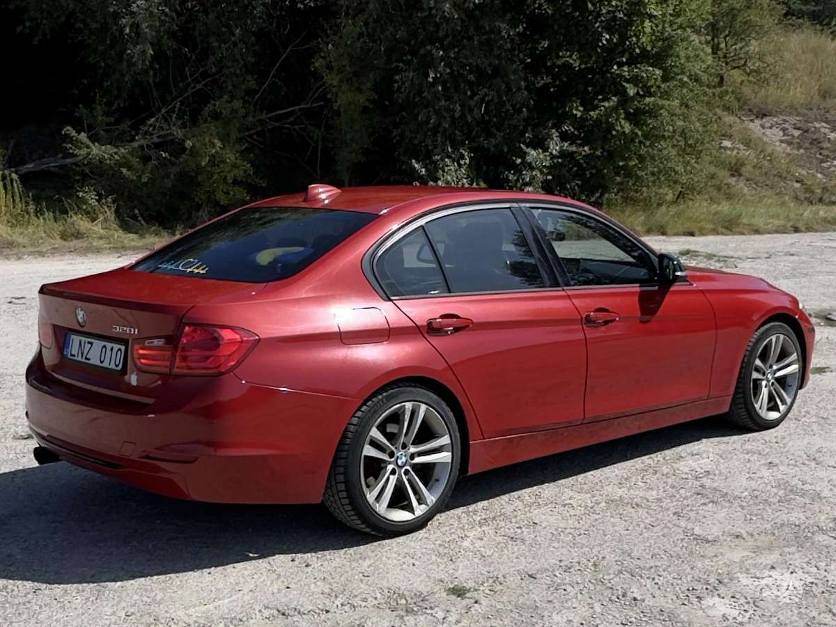 BMW 328, 2.0 l., Седан