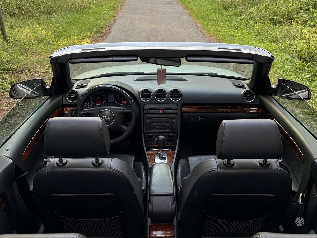 Audi A4, 2.4 l., Кабриолет