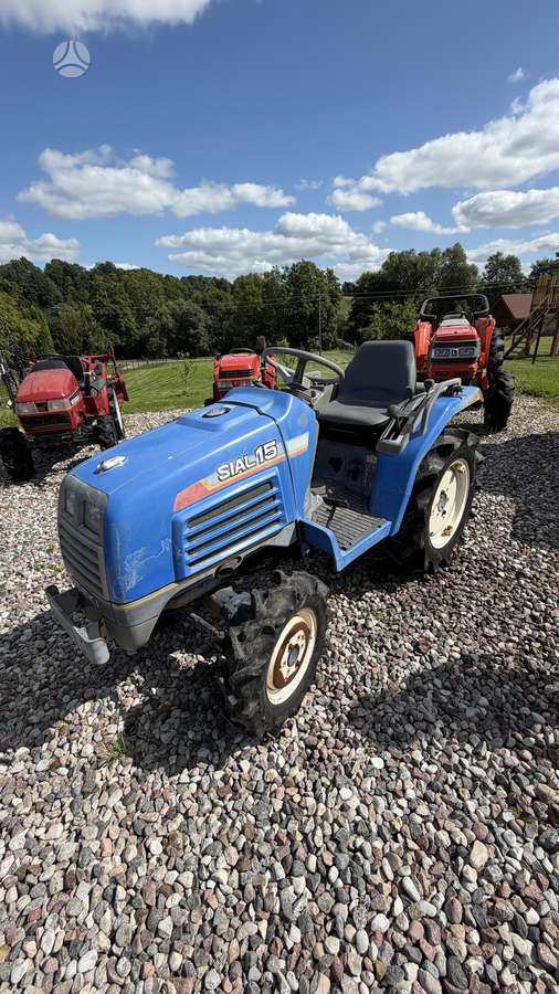 Kubota Visi, traktoriai