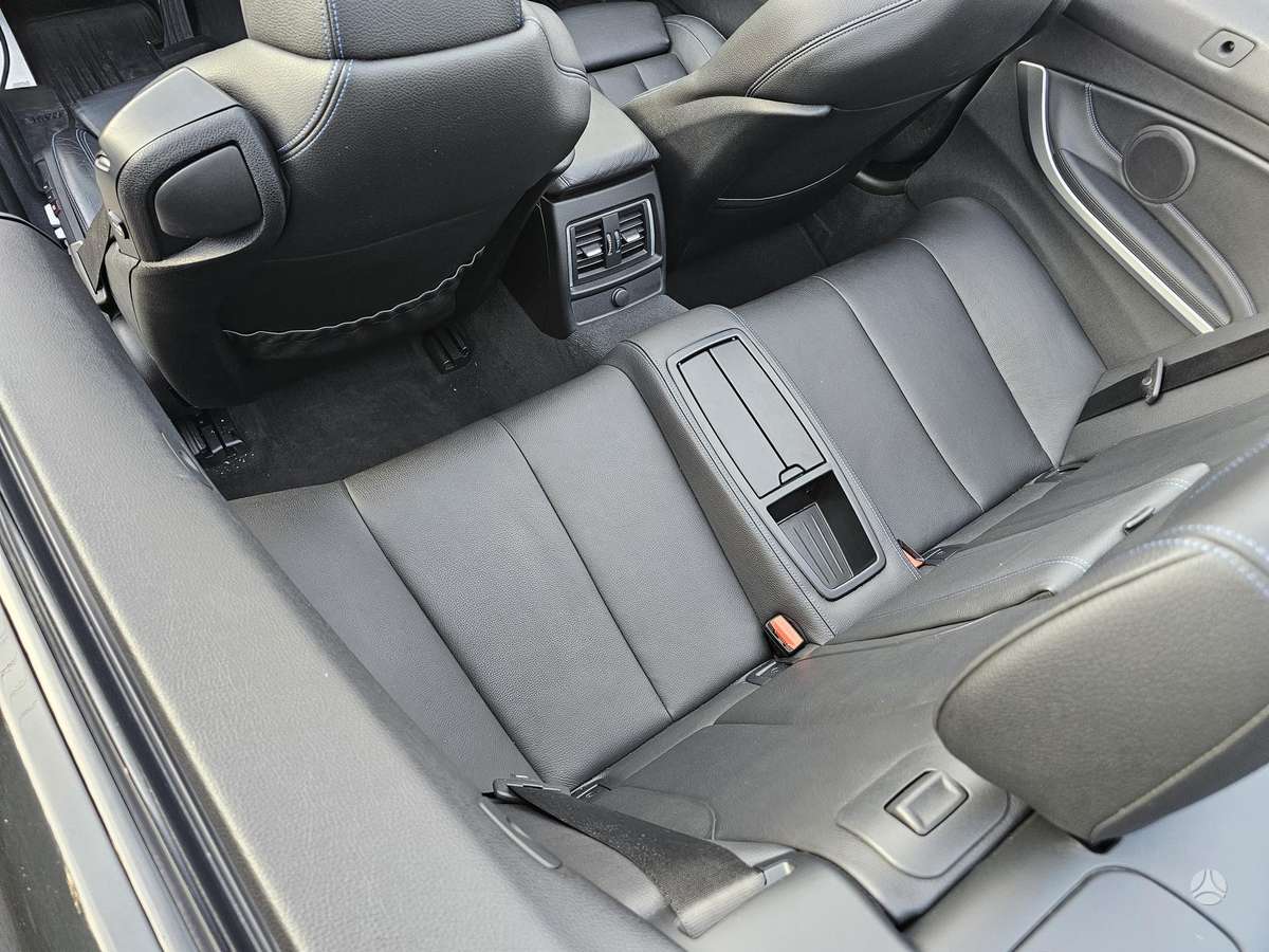 BMW 420, 2.0 l., convertible