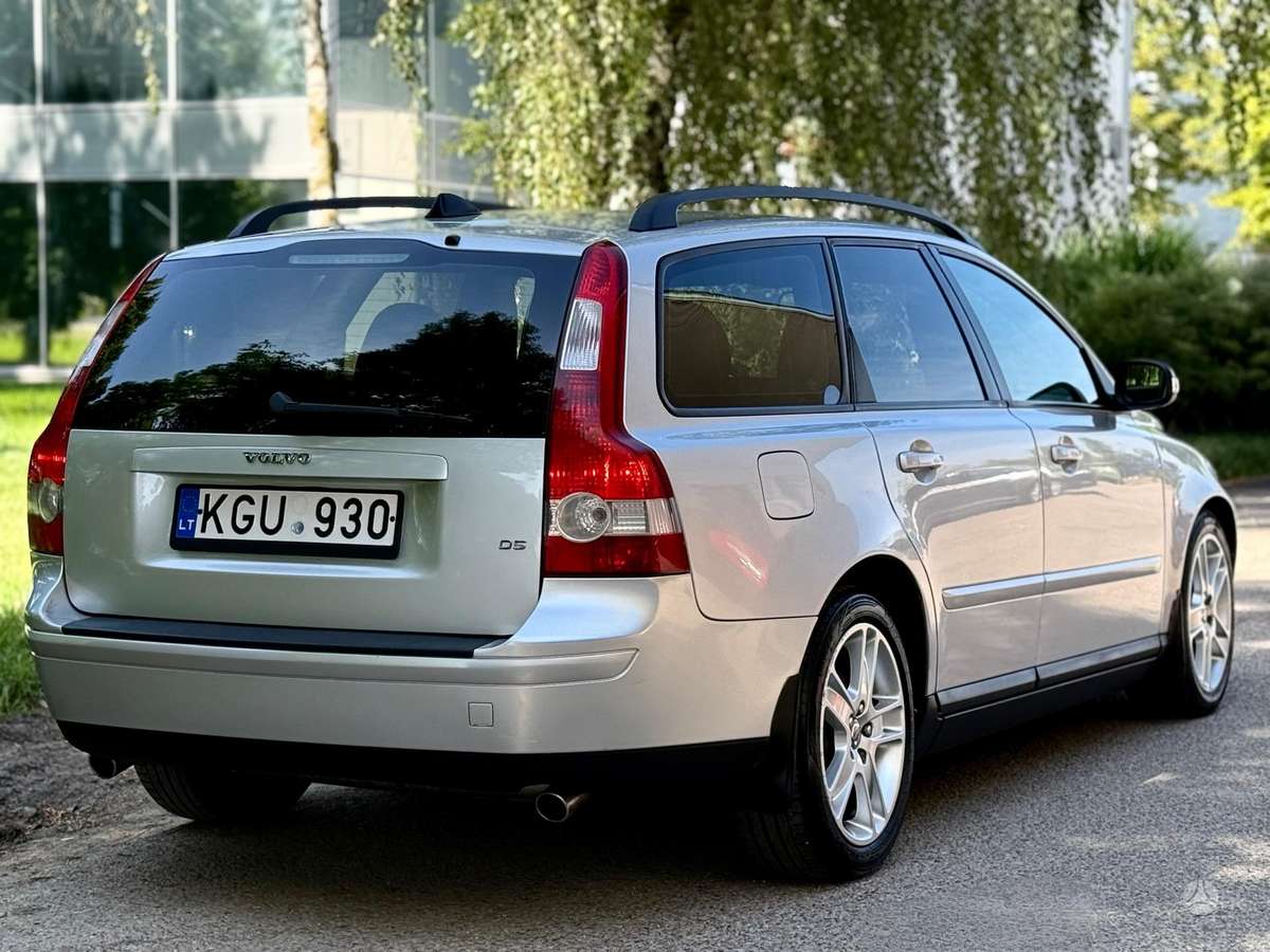 Volvo V50, 2.4 l., Универсал