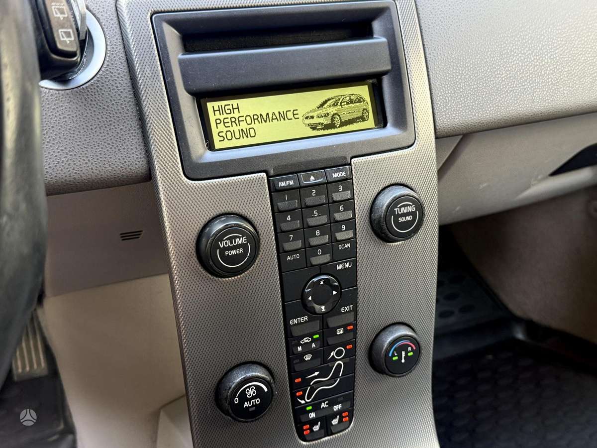 Volvo V50, 2.4 l., wagon