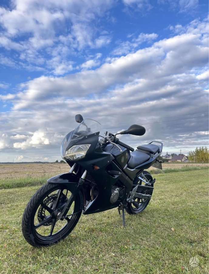 Honda CBR 125cc, street / classic