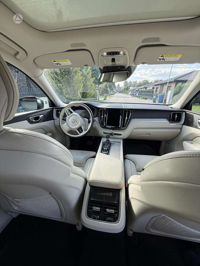 Volvo XC60 - 9