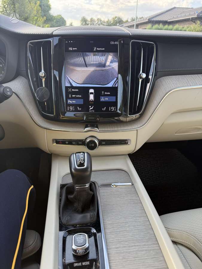 Volvo XC60 - 12