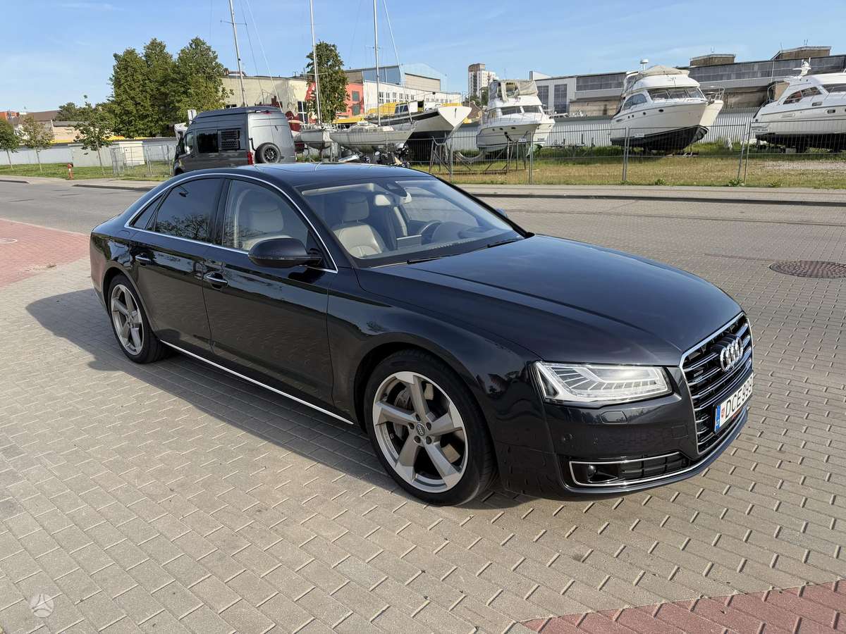 Audi A8, 4.0 l., Седан