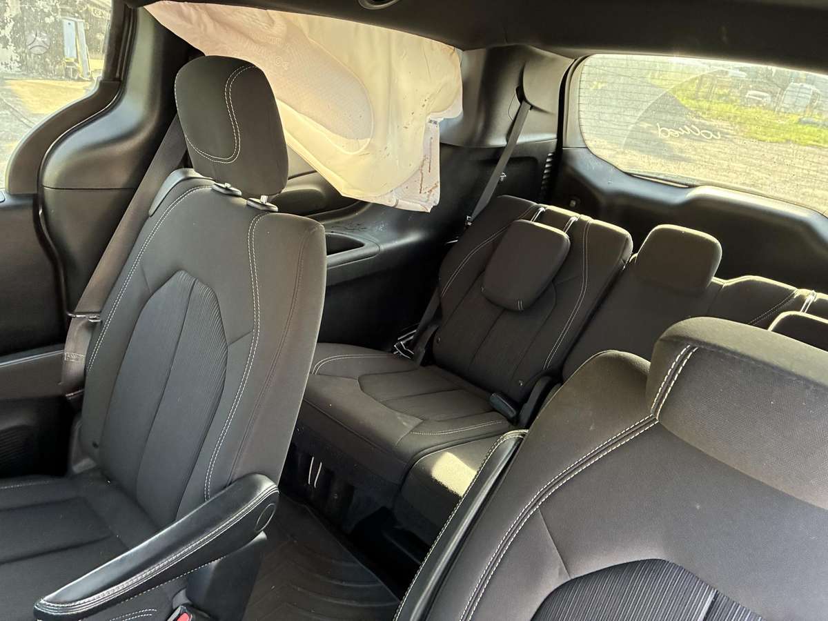 Chrysler Pacifica, 3.6 l., Минивэн