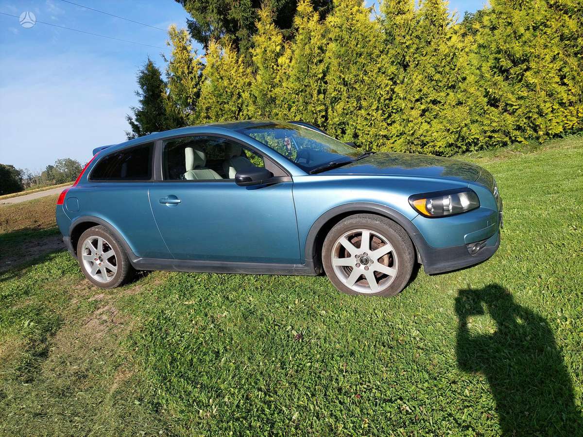 Volvo C30, 1.8 l., Хэтчбек