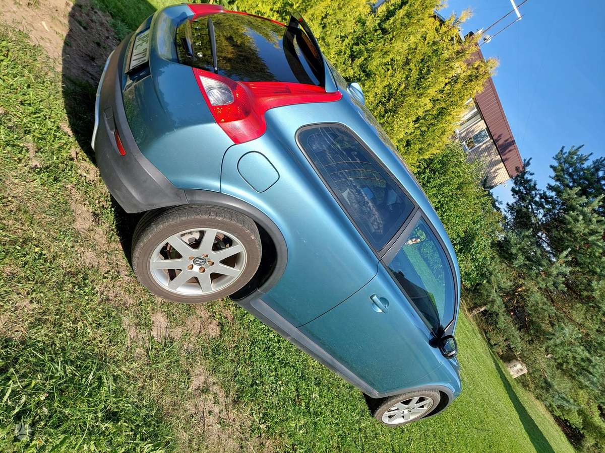 Volvo C30, 1.8 l., hatchback