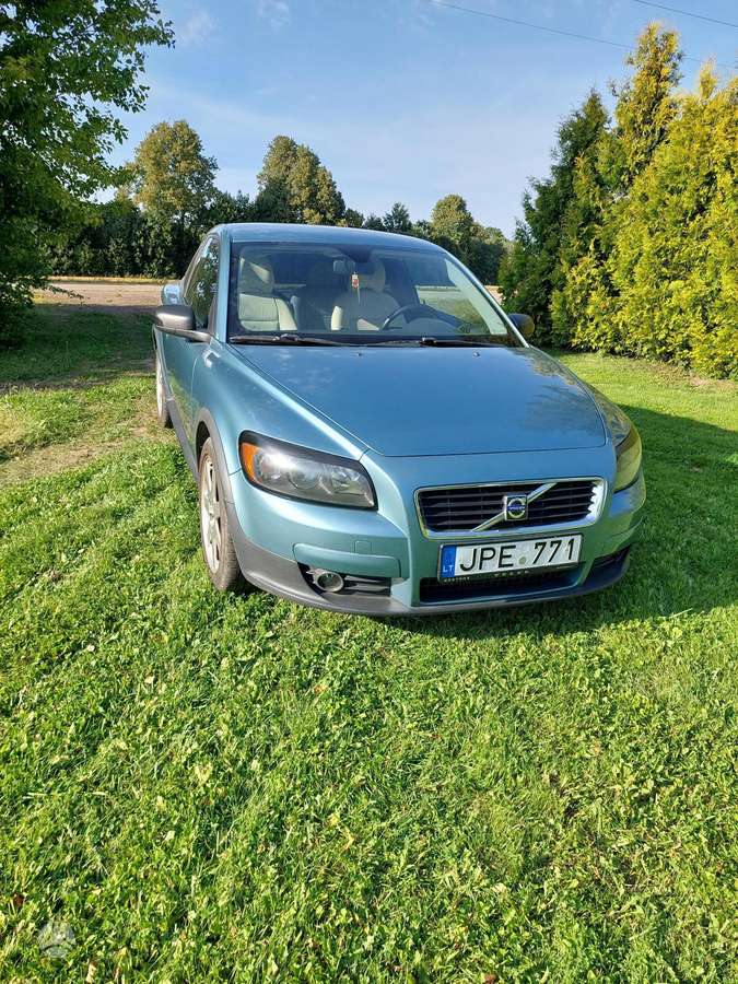 Volvo C30, 1.8 l., hatchback