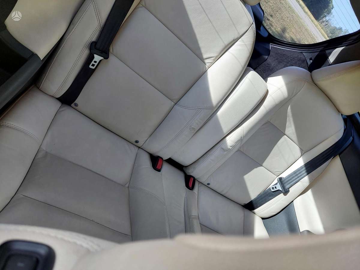 Volvo C30, 1.8 l., hatchback