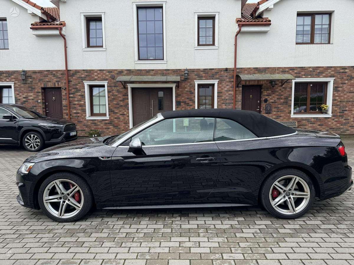 Audi S5, 3.0 l., convertible