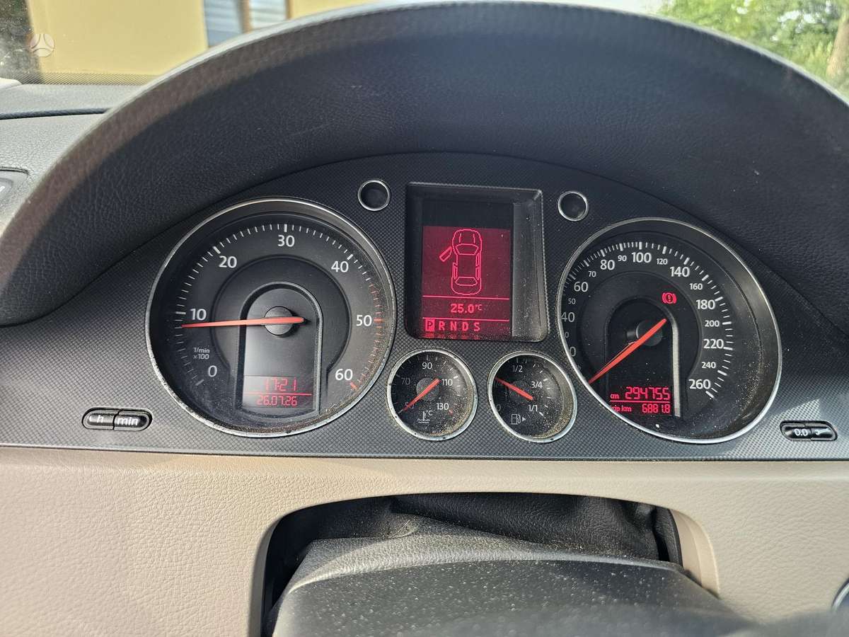 Volkswagen Passat, 2.0 l., Универсал