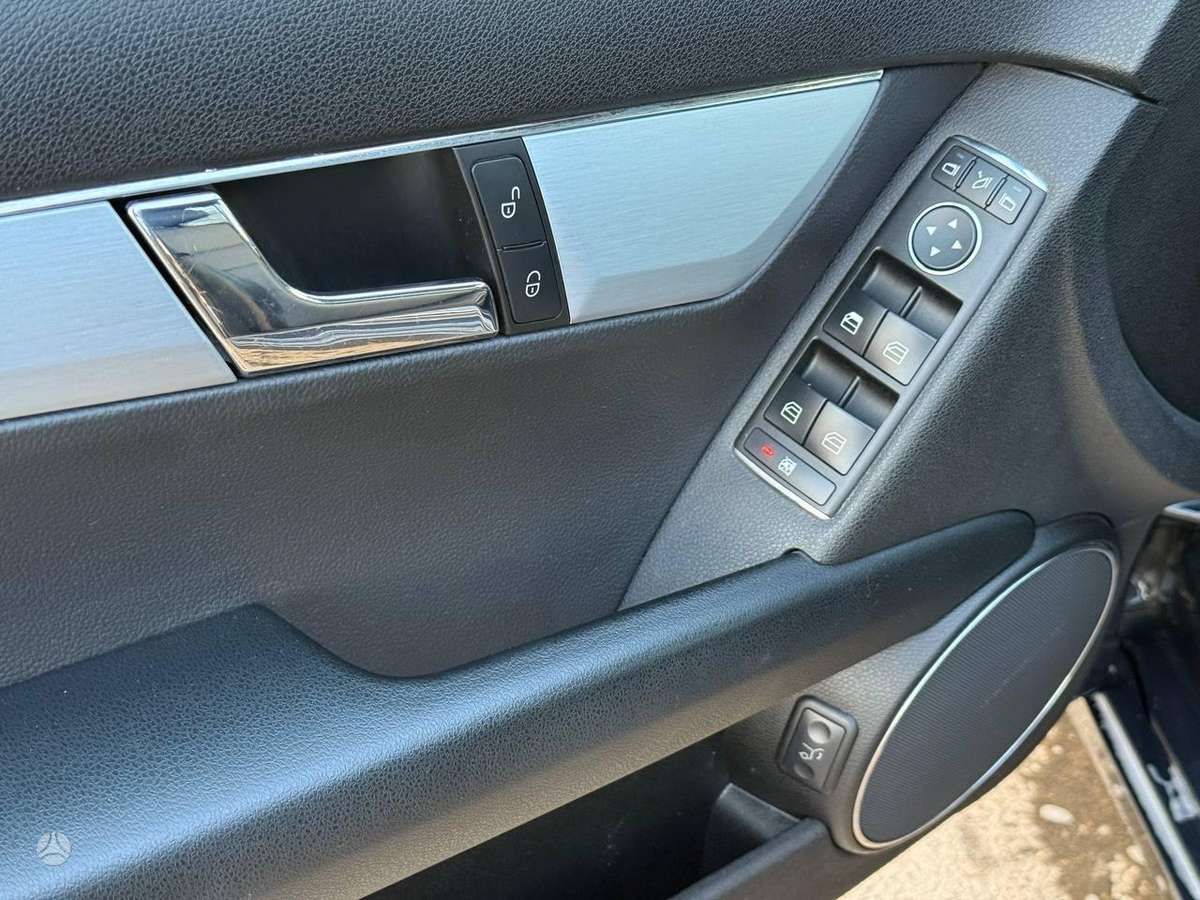 Mercedes-Benz C200, 2.2 l., Универсал