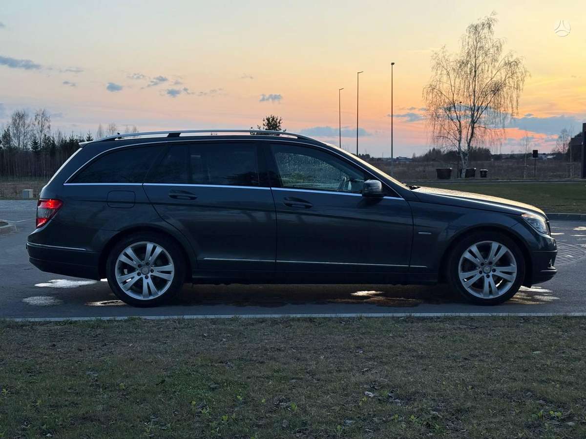 Mercedes-Benz C200 - 6
