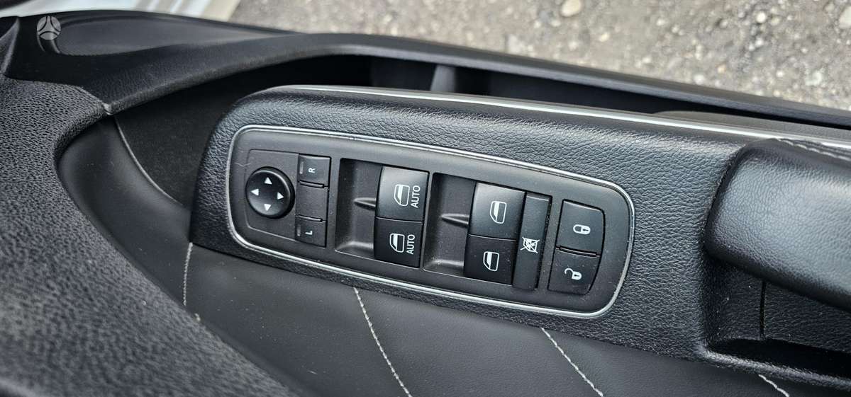 Dodge Charger, 5.7 l., Седан