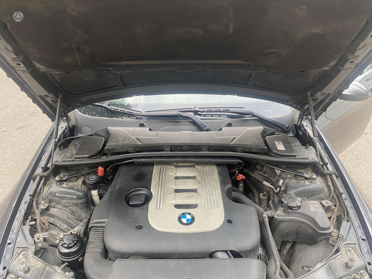 BMW 325, 3.0 l., Седан