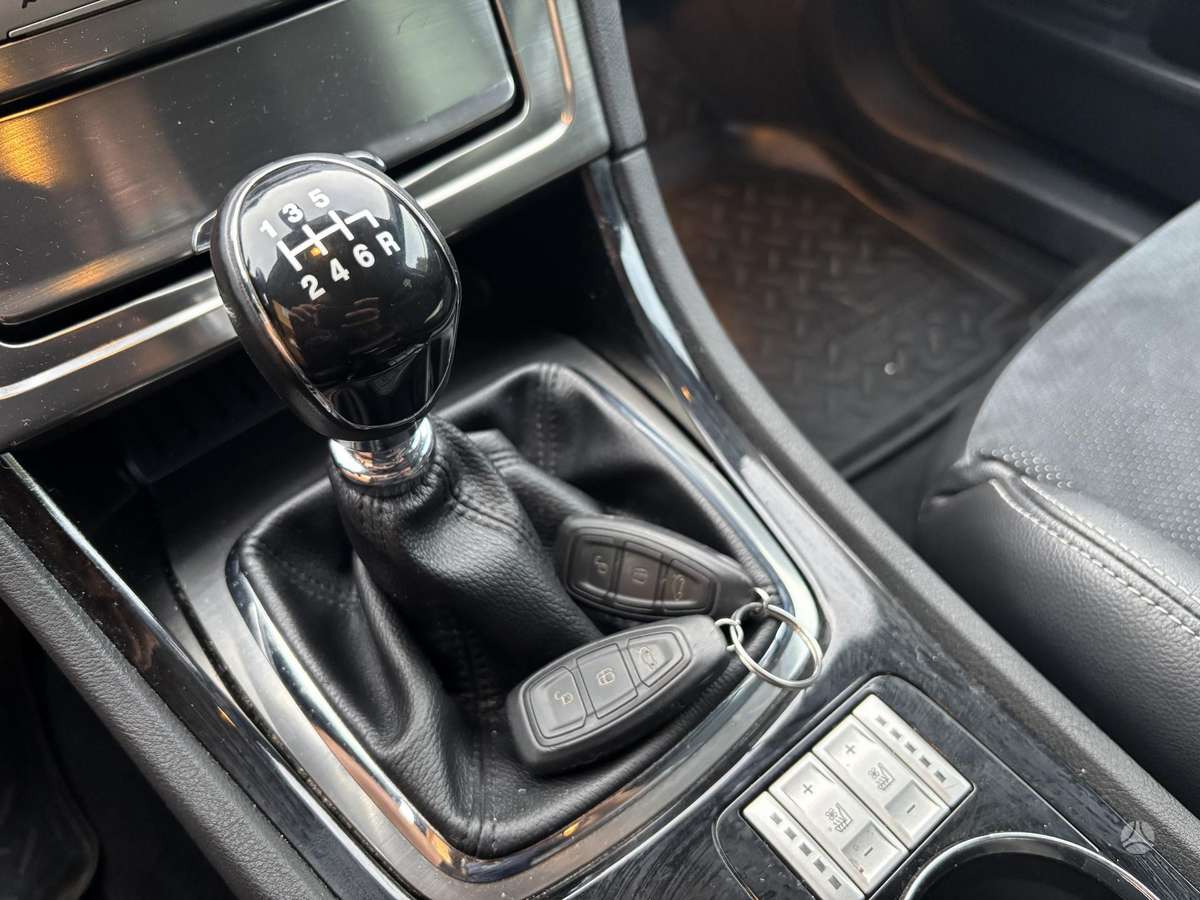 Ford Mondeo, 2.2 l., universalas