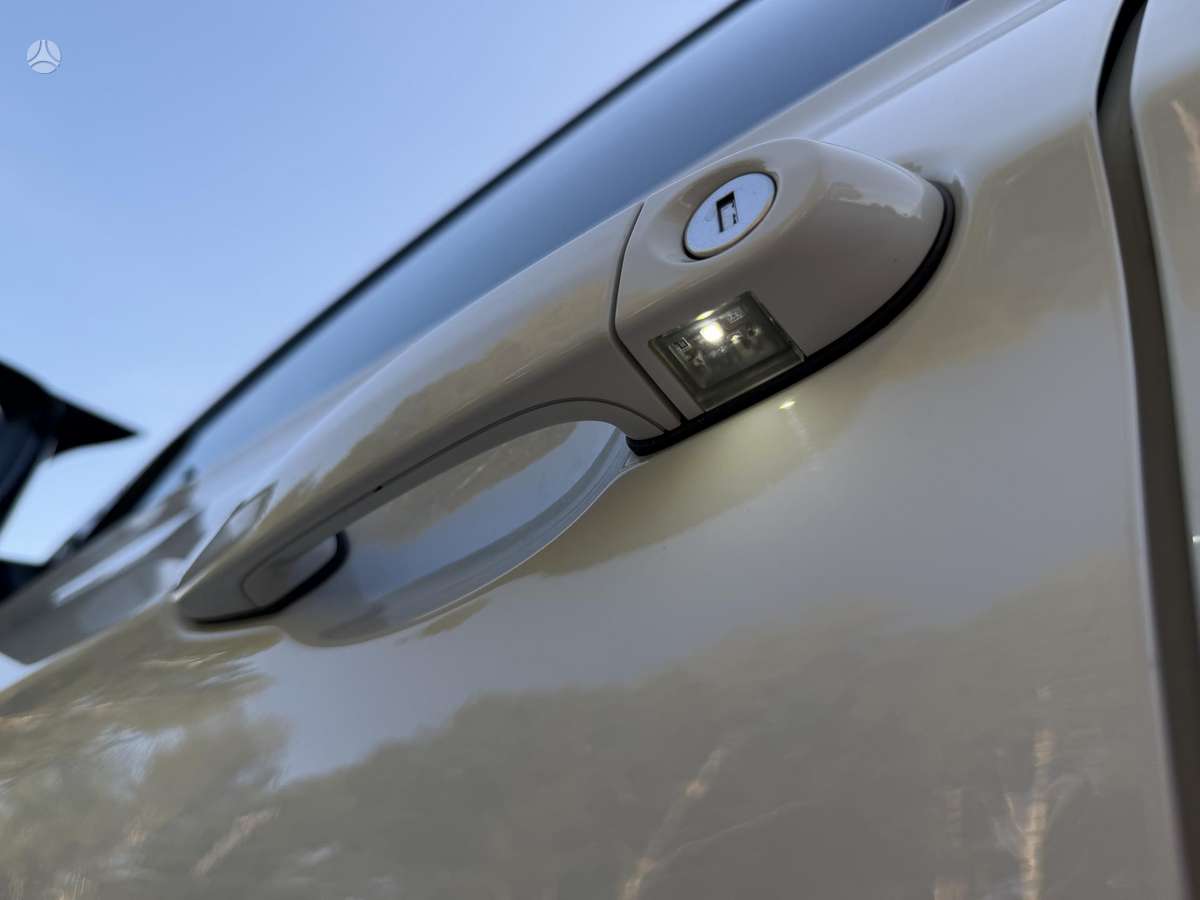 BMW 320, 2.0 l., wagon