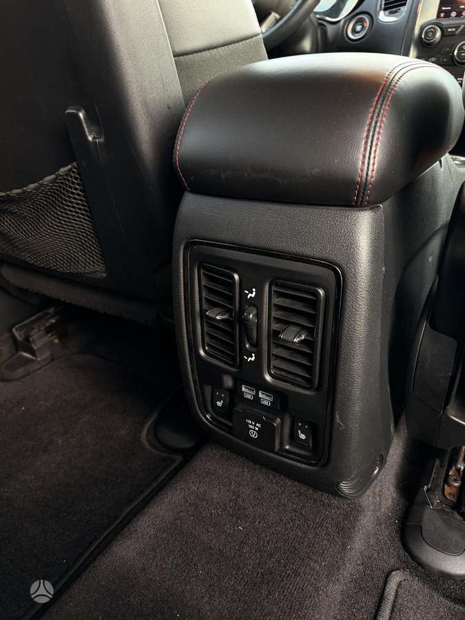 Dodge Durango, 3.6 l., off-road / crossover