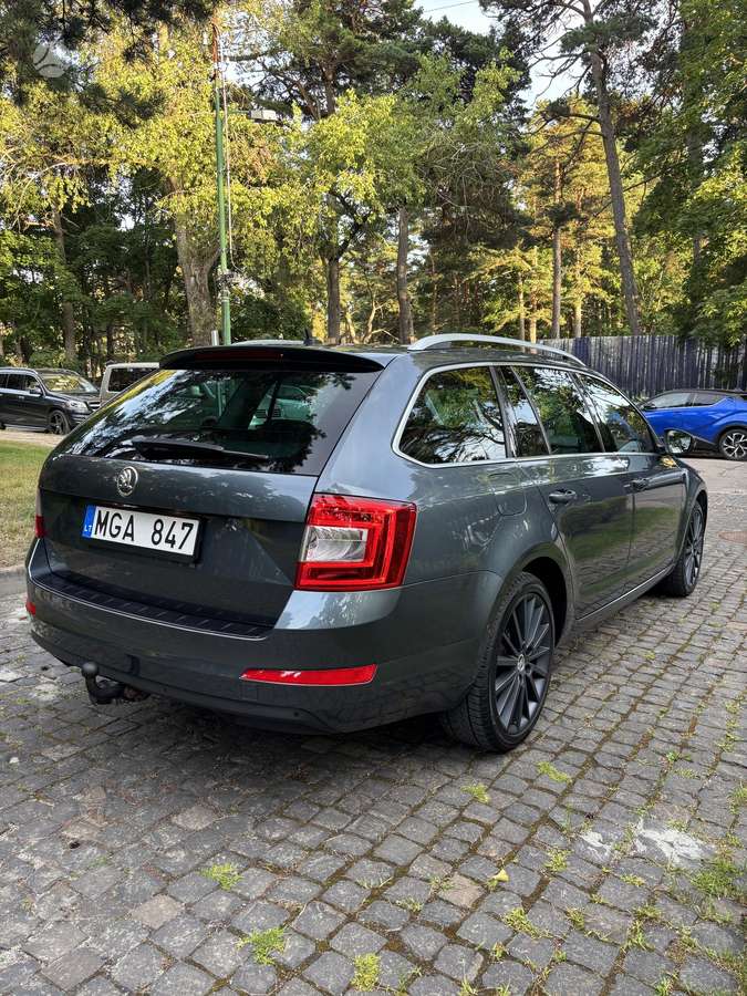 Škoda Octavia - 5
