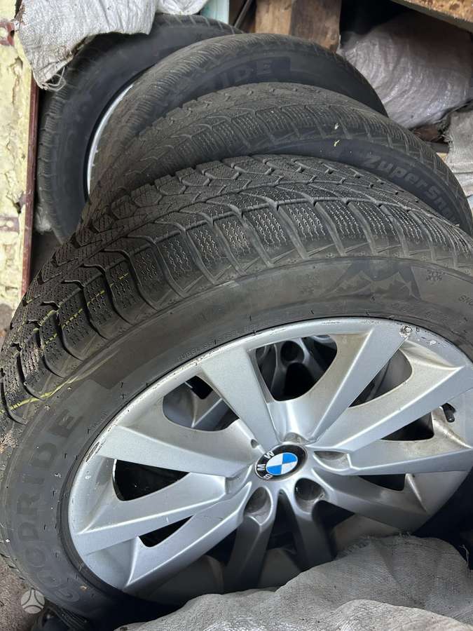BMW 525, 3.0 l., Седан